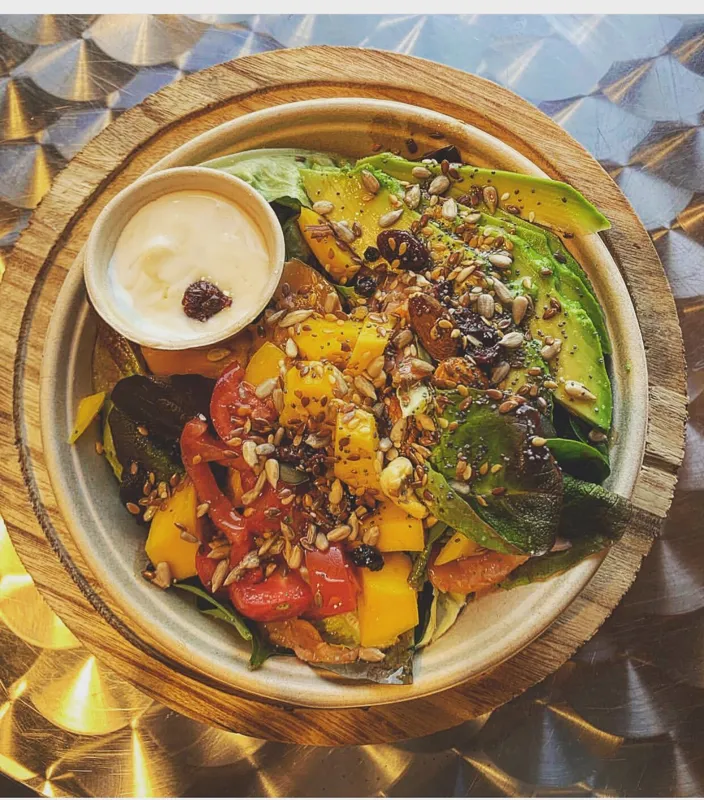 Salad bowl